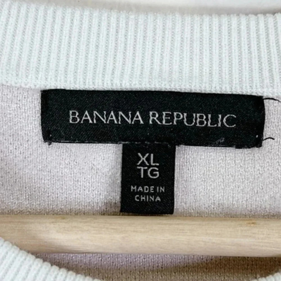 Banana Republic Camo-Print Jacquard Crew  Neck Wool Sweater - Picture 13 of 16